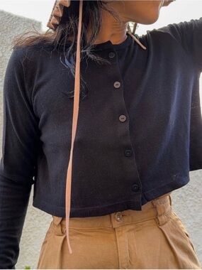 Ozma Lee Cardigan in Black